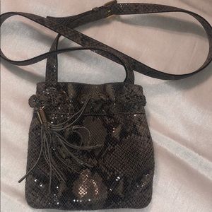 Trend alert snake skin